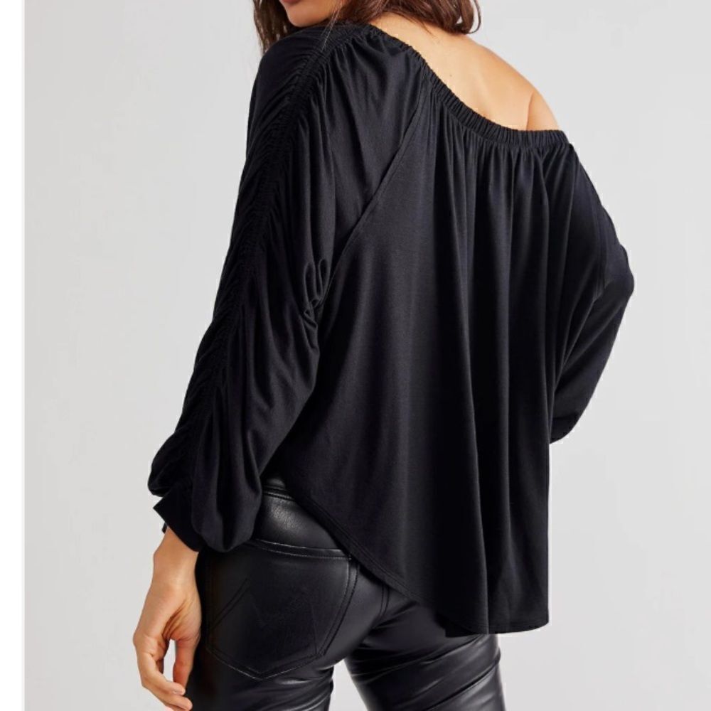 FREE PEOPLE We the Free Serenade
Tee-X19